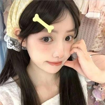 女哭声国语封面